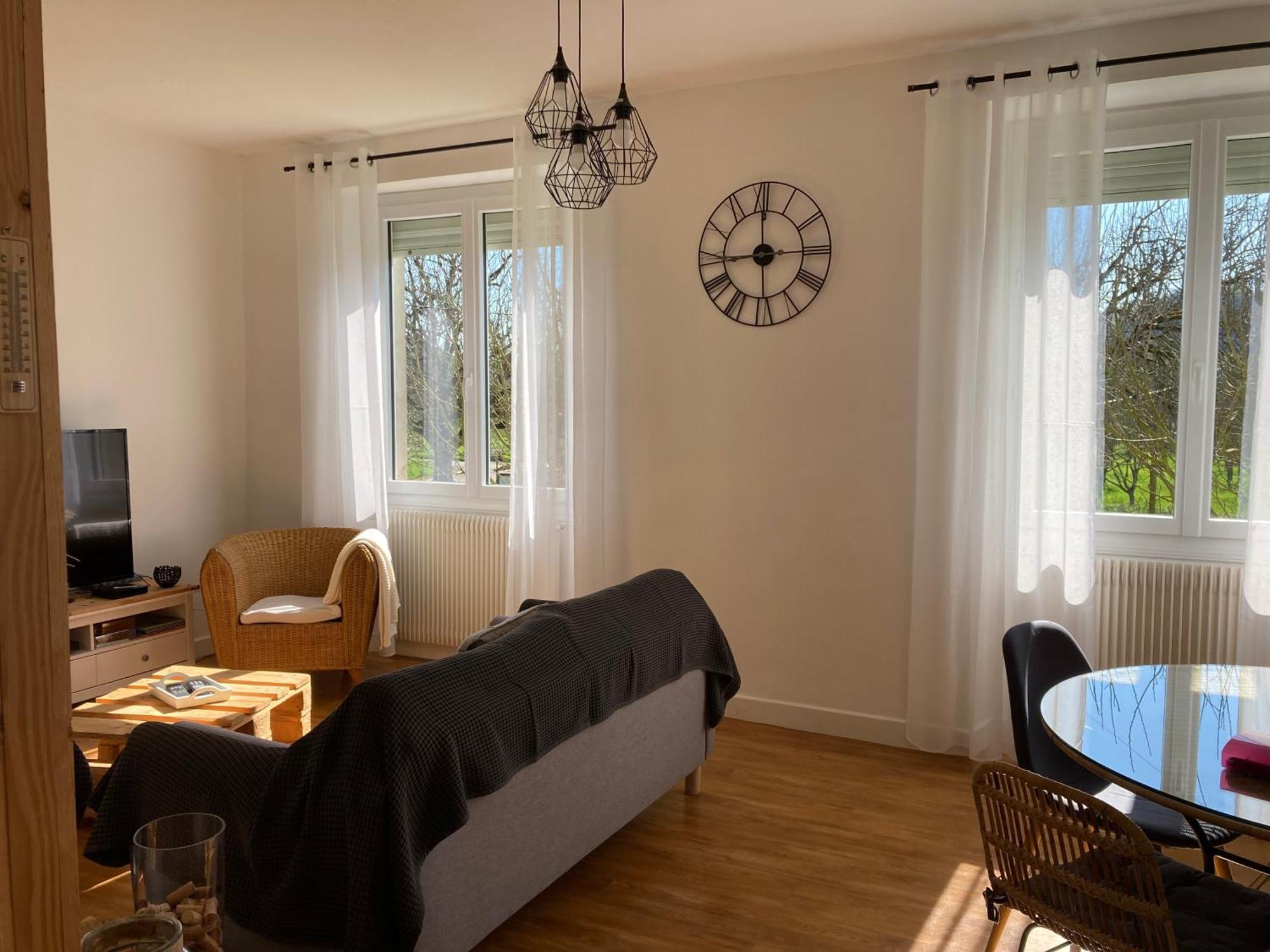 Gîte Les clés des Champs Côté Jardin Lacave  Esterno foto